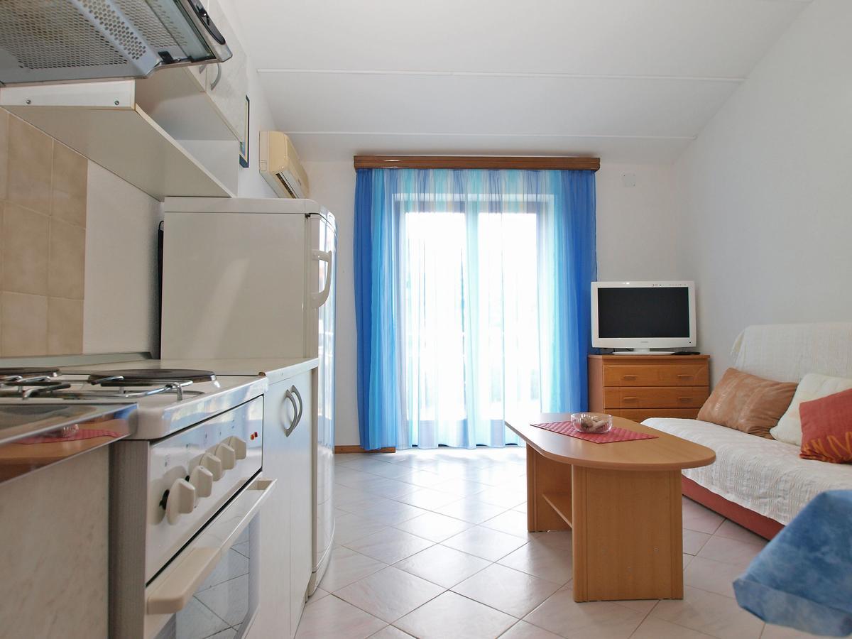 Apartments Slavka 1155 Pula Zewnętrze zdjęcie