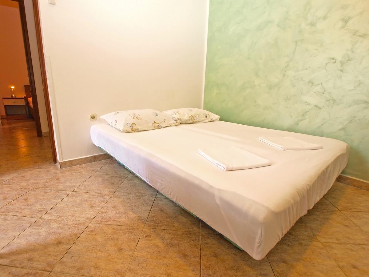 Apartments Slavka 1155 Pula Zewnętrze zdjęcie