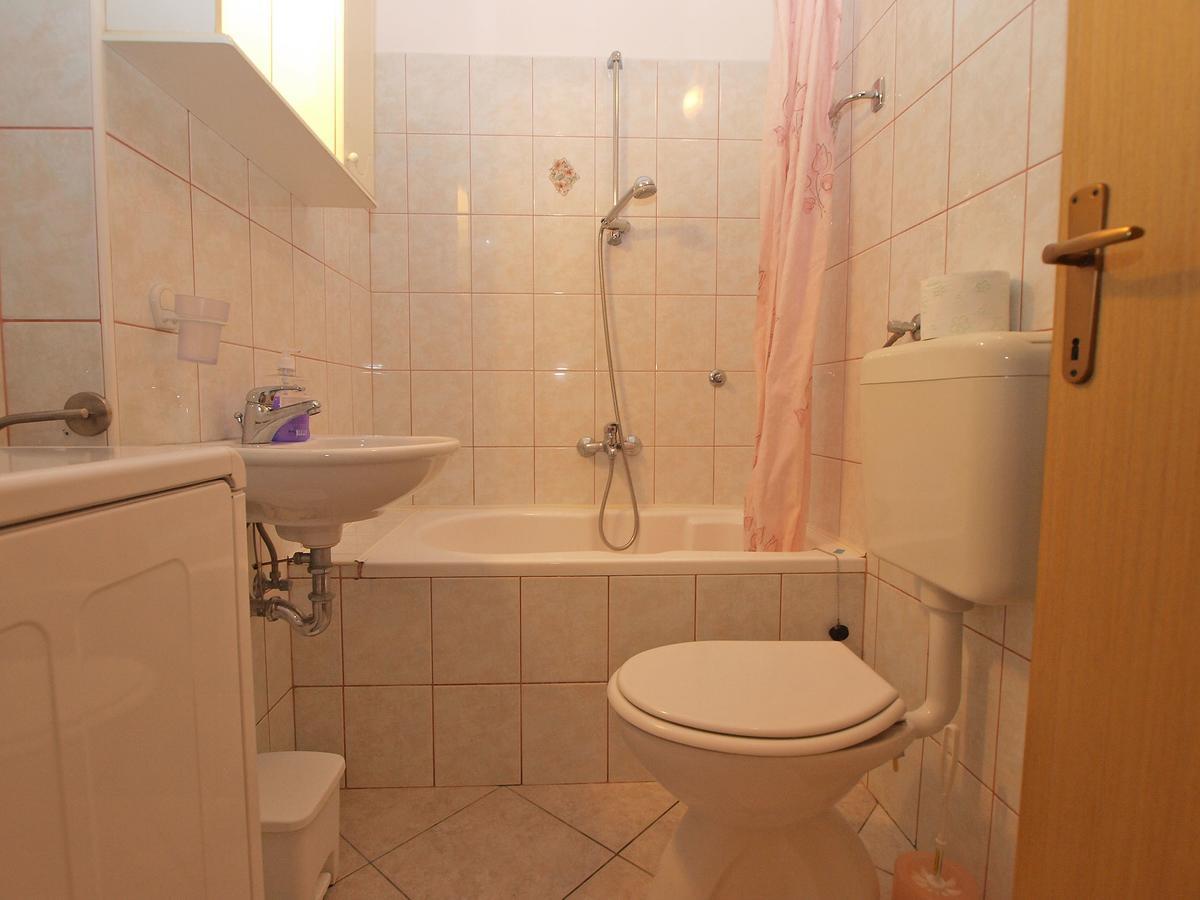 Apartments Slavka 1155 Pula Zewnętrze zdjęcie