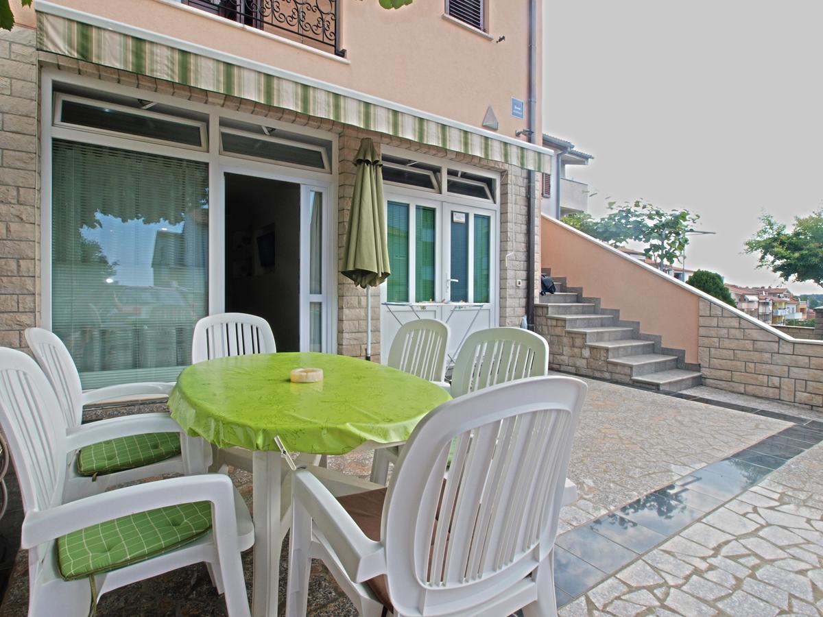 Apartments Slavka 1155 Pula Zewnętrze zdjęcie
